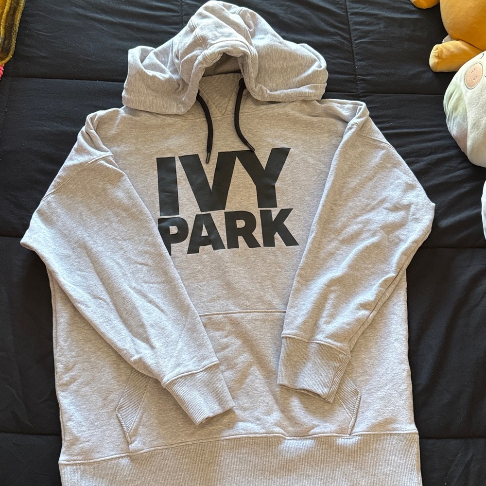 IVY PARK over sized Light Gray Hoodie with Black Logo